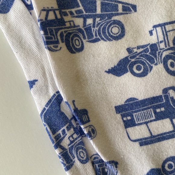 Carters 2T Consruction Pajama Set - Picture 6 of 7